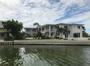 295 110th Ave #1-10, Saint Petersburg, FL 33706