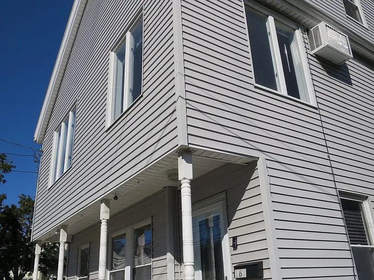 185 Winthrop St #1B — Photo 1