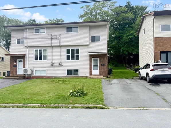 84 Pondicherry Cres, Dartmouth, NS B2W 5C5