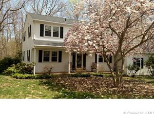 370 Towpath Ln, Cheshire, CT 06410