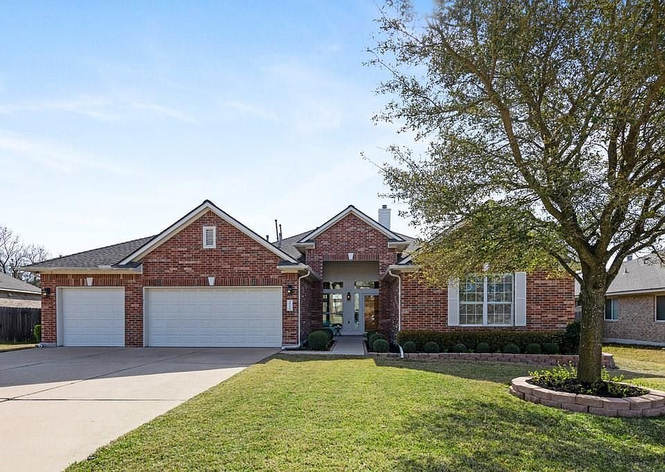 1st image of 3012 Cajuiles Dr