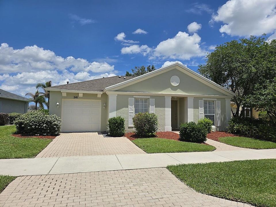 1st image of 241 SW LAKE FOREST Way