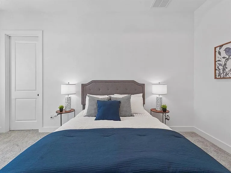 2406 Mann St #D — Photo 10