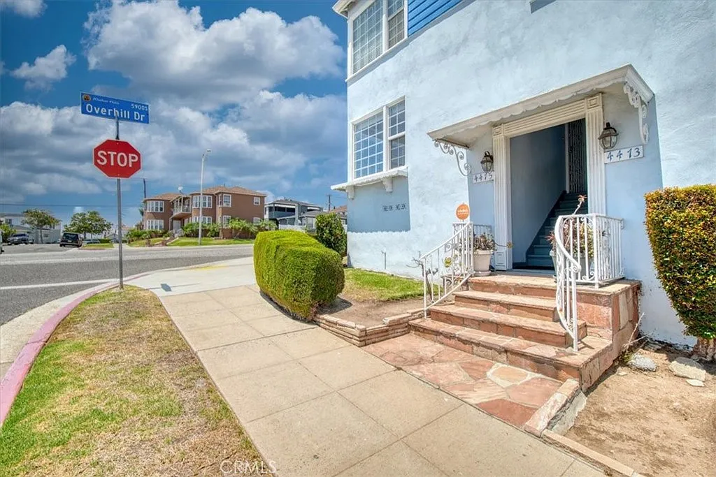 1 bed, 534 sqft, $2,100 — Photo 3