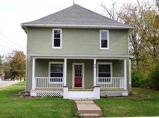 22 N 8th St, Albia, IA 52531