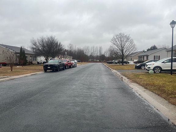 5th image of 9 8th St