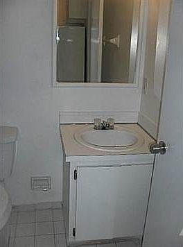 5th image of 1409 Euclid Ave APT 7
