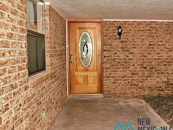 2nd image of 3034 Del Prado