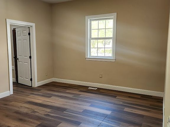 4th image of 516 S 7th St
