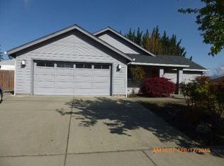 2720 New Hope Rd, Grants Pass, OR 97527