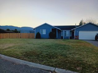 17148 Zoya Dr, Mount Vernon, WA 98274