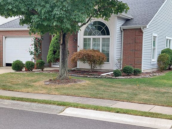 4th image of 2236 S Chanticleer Ct