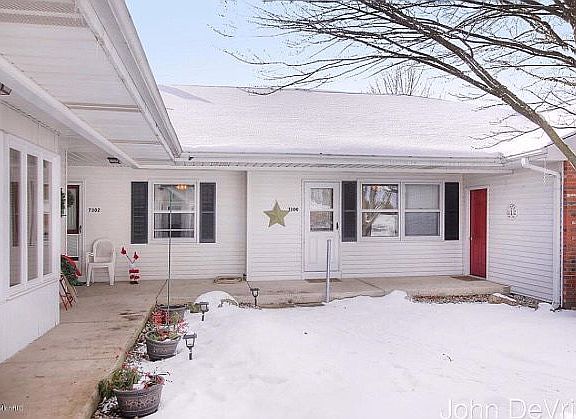 2nd image of 7300 Pinegrove Dr #17