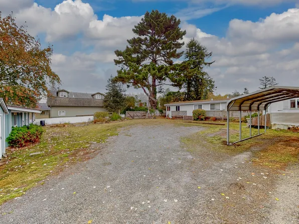 1171 Central Ave, McKinleyville, CA 95519