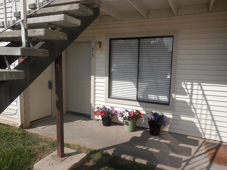 1st image of 700 McCoy Ct APT 35
