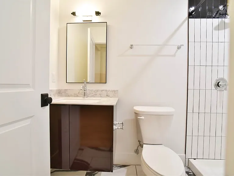 30 W Broad St #406 — Photo 5
