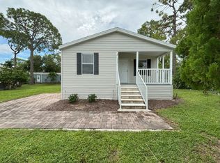 19237 Cedar Crest Ct #9M, North Fort Myers, FL 33903