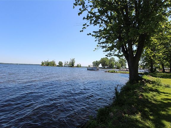 3rd image of 6363 Muskrat Bay Rd