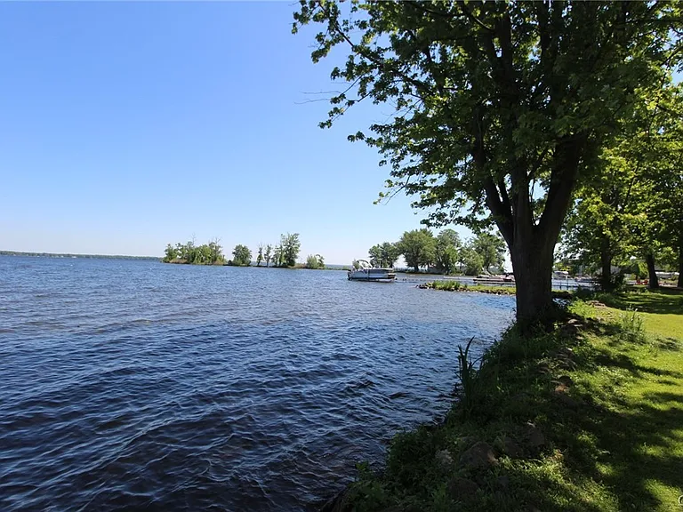 6363 Muskrat Bay Rd — Photo 3