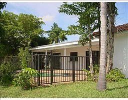 3rd image of 1913 NW 108th Ln