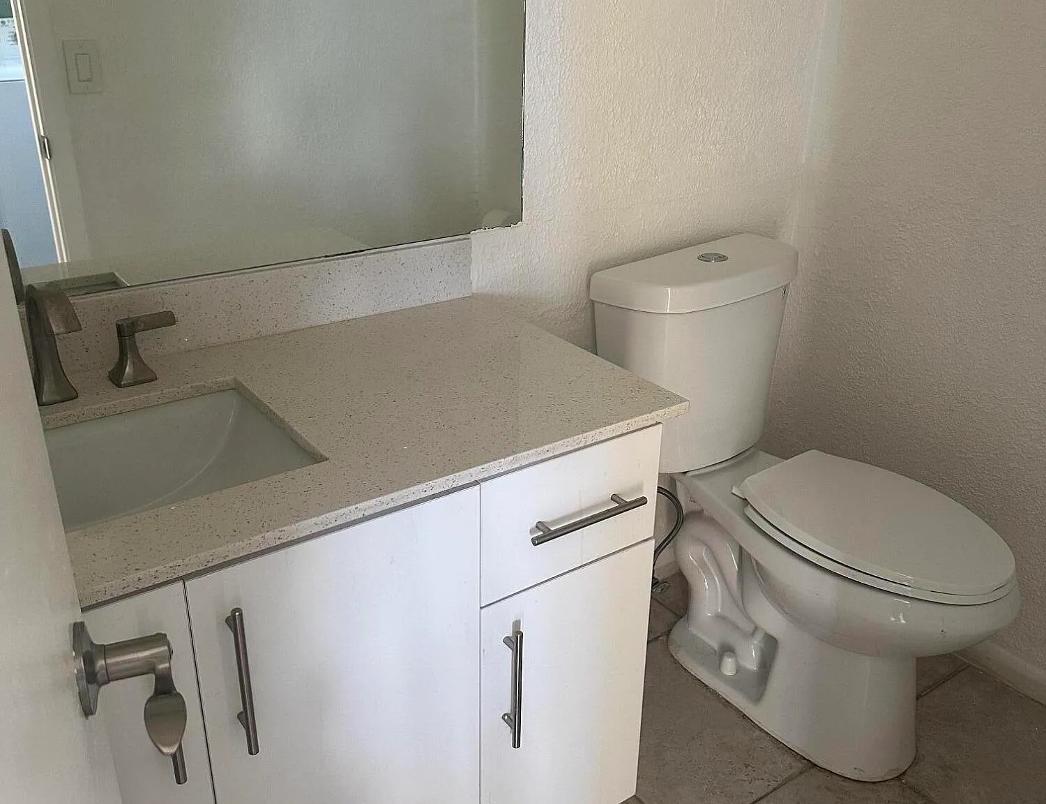 2 bed, 2.5 bath, 1230 sqft, $2,475 — Photo 4