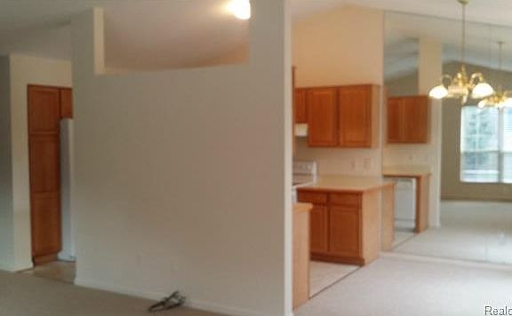 2nd image of 3352 Gingell Dr Building 31