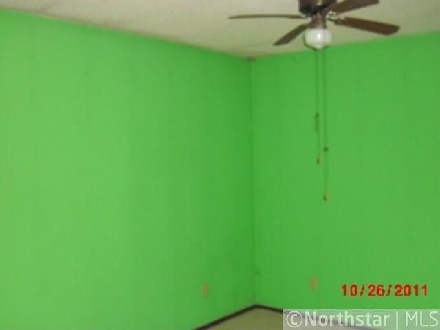 2nd image of 596 190th Ave NE