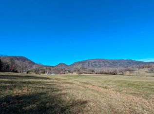 Bogard Rd, Cosby, TN 37722