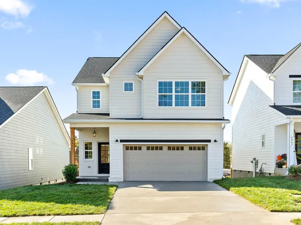 1633 Spring Berry Ln #17, Knoxville, TN 37924