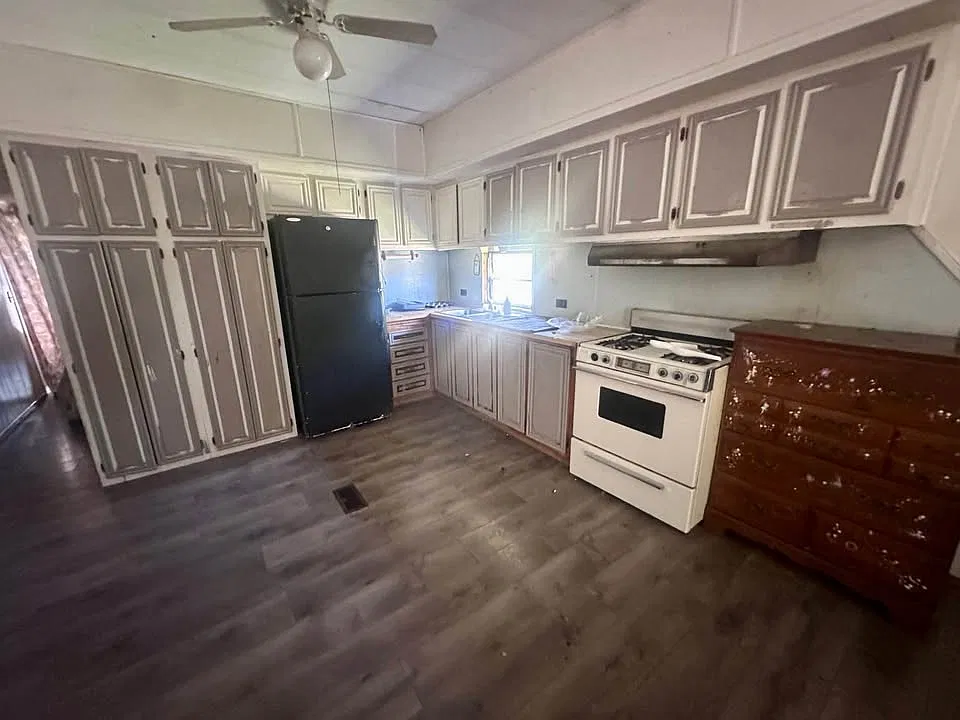 3 bed, 1.5 bath, 1250 sqft, $635 — Photo 3