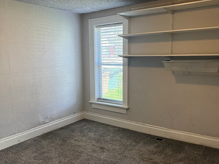 337 N Marion St — Photo 22