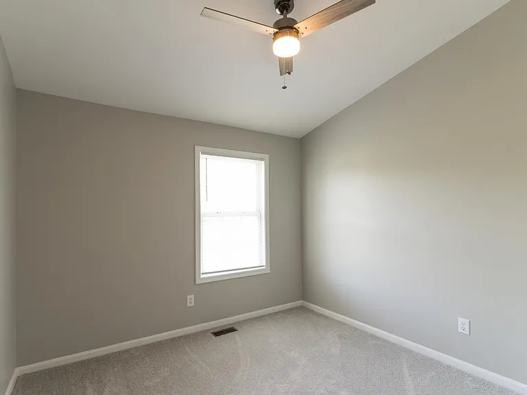 733 Mashie Ct — Photo 26