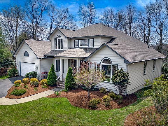 2nd image of 146 Highland Ridge Drive