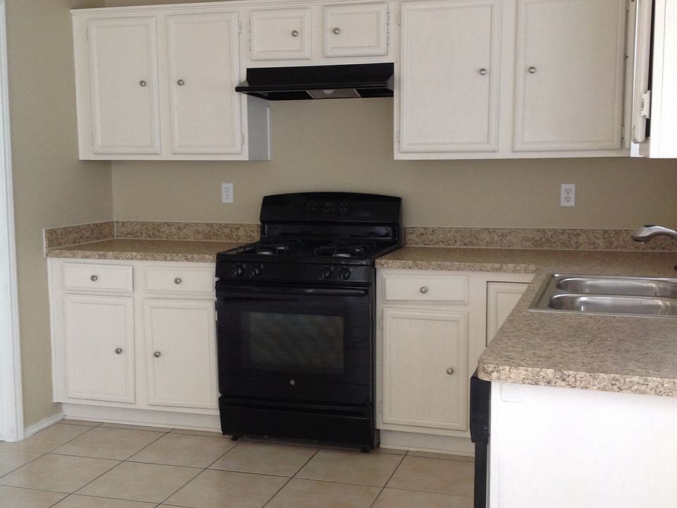 2nd image of 4316 Perrine Pl