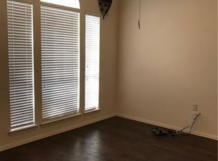 7017 Sunburst Trl, Denton, TX 76210