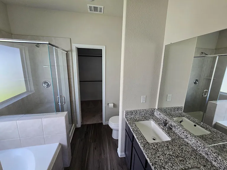 13703 Mariah Dr — Photo 7