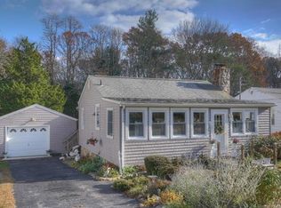 104 Warren Ave, Mystic, CT 06355