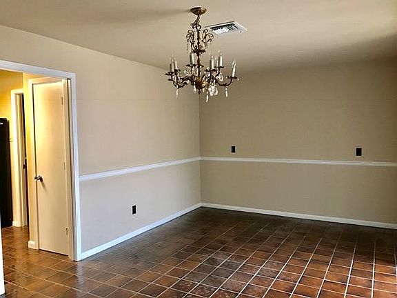 3rd image of 2715 W Deborah Dr #3