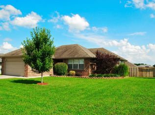 3400 N 29th St, Ozark, MO 65721