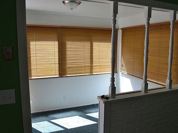 5th image of 308 Westfield Dr