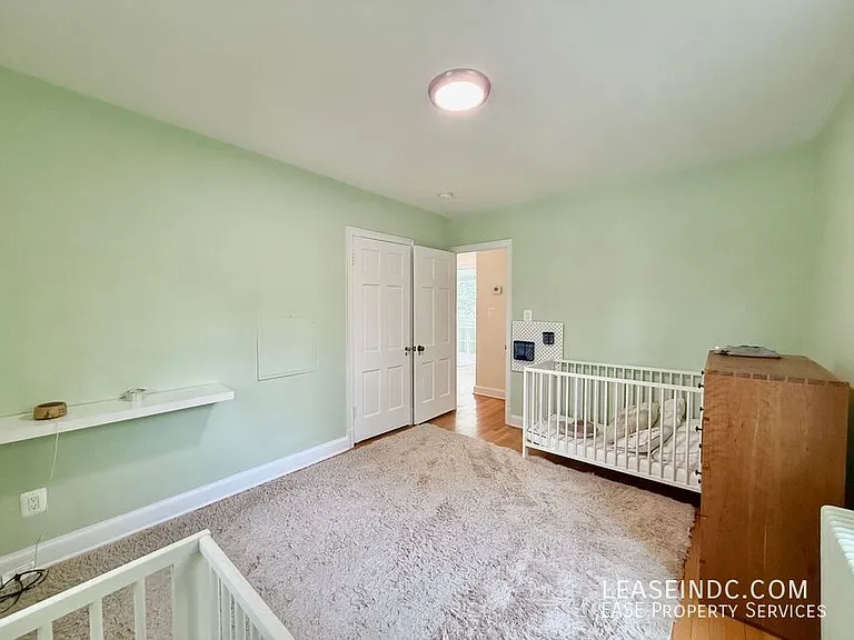 4825 Butterworth Pl NW — Photo 28