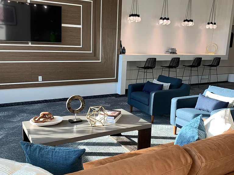 Lounge area with TV