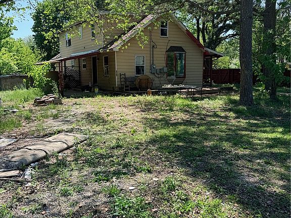 4th image of 1409 N Spring Rd