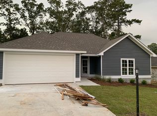 425 Mount Pleasant Dr, Hattiesburg, MS 39402