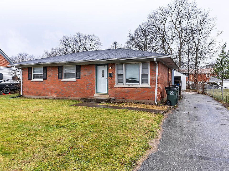 1st image of 557 Sandalwood Dr