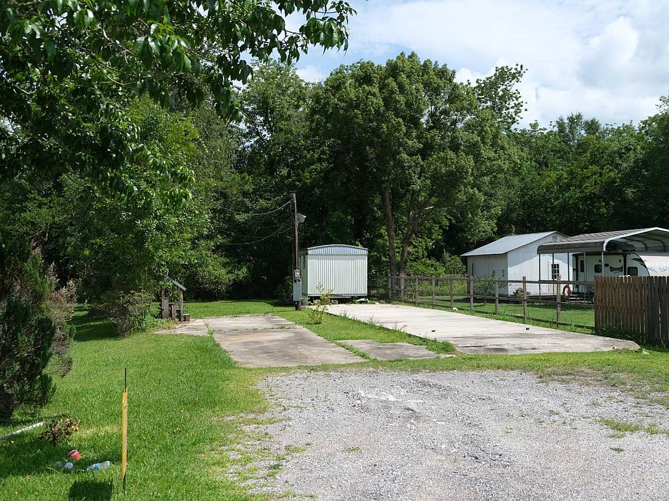 2nd image of 133 Shady Grove Dr