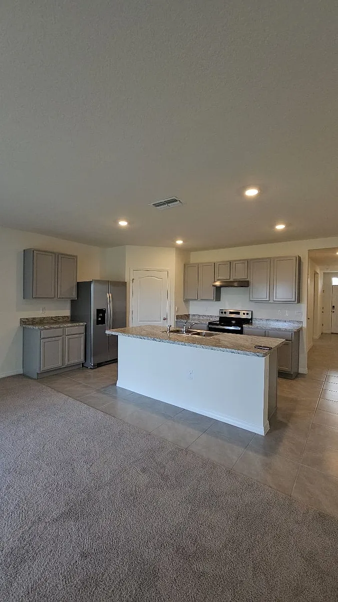 Building Photo - 812 Auburn Grove Ct