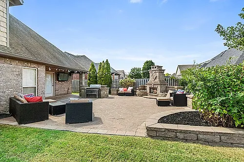 1601 Partridge Run Photo 1
