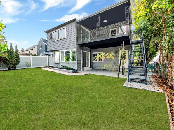 28 Crestmont Avenue, Yonkers, NY 10704