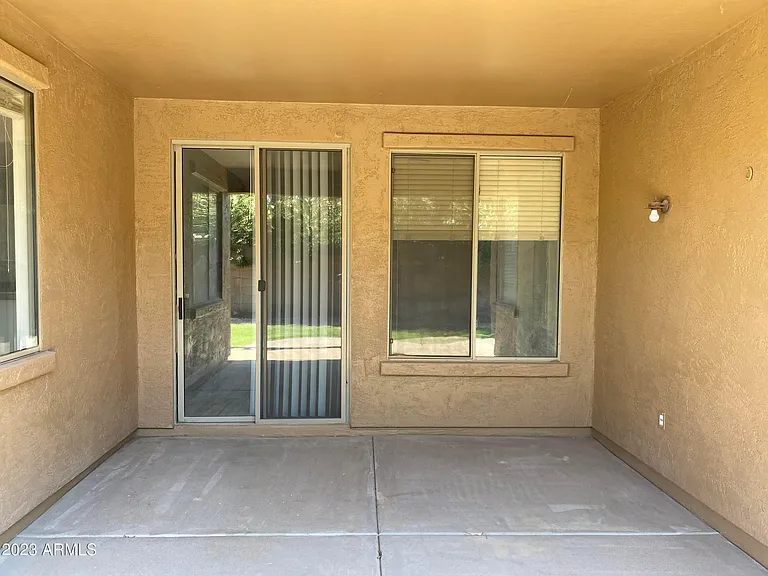 232 W Hawk Way — Photo 12